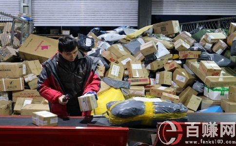 快遞員、保姆是容易賺錢的行業(yè)嗎?這才是真實的! 第1張